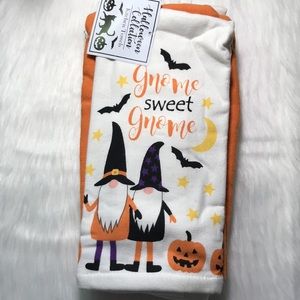Halloween Collection 4pc Gnomes Kitchen Towels set